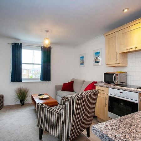 The Spires - Cosy apartment just outside of city centre Cantorbéry Extérieur photo